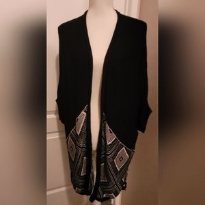 EUC Umgee black and cream cardigan  Size 1XL/2XL